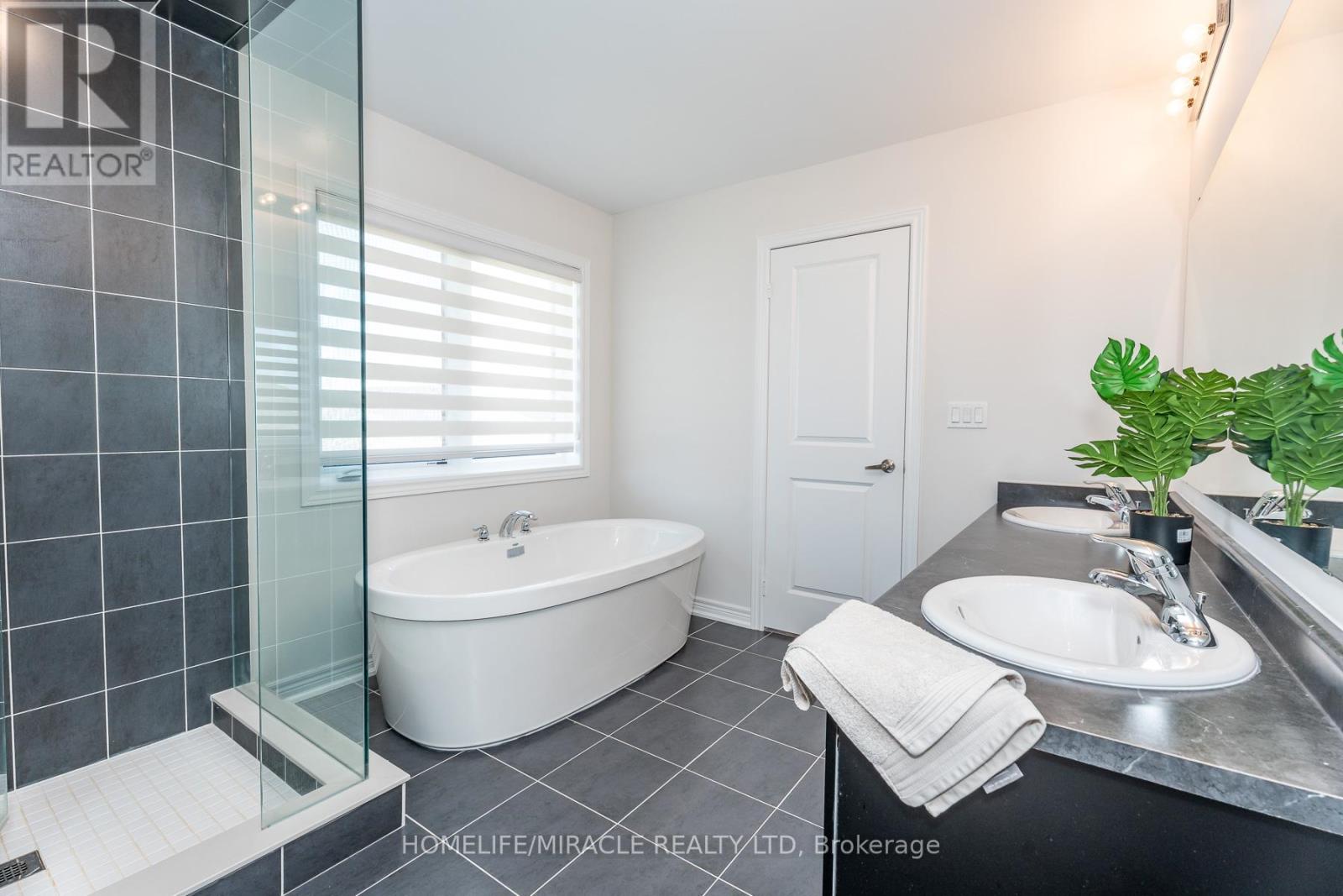 5 AINSLIE HILL CRESCENT - 25