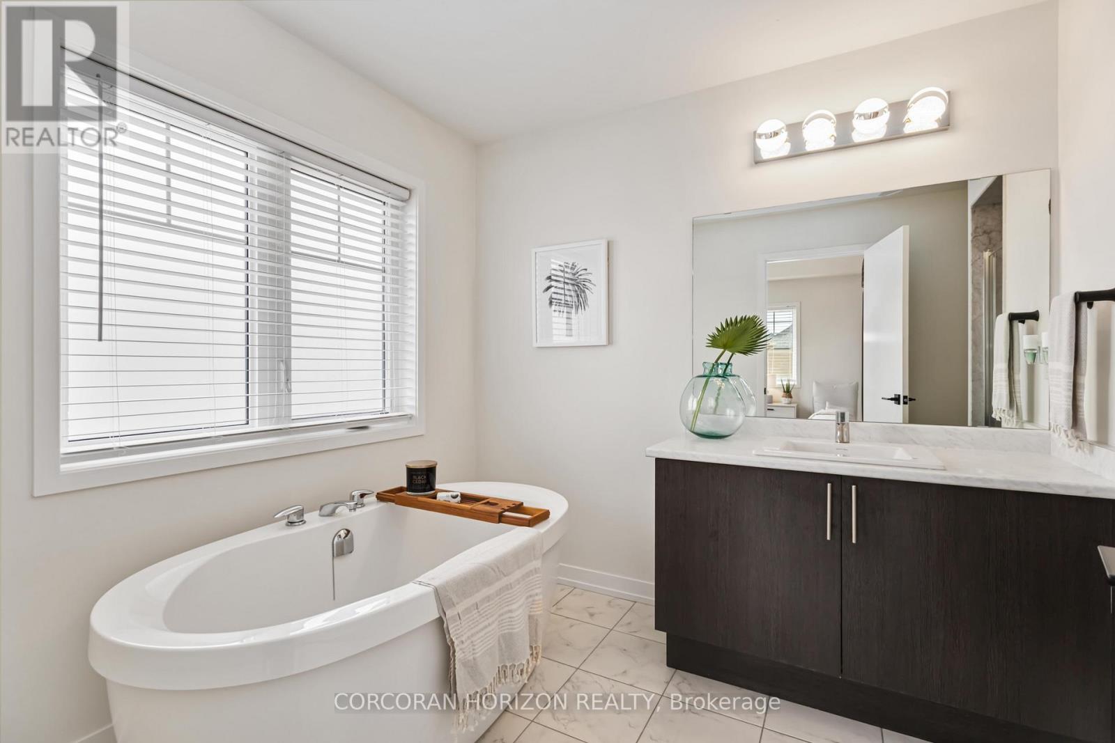 81 DUNDONALD TRAIL - 26