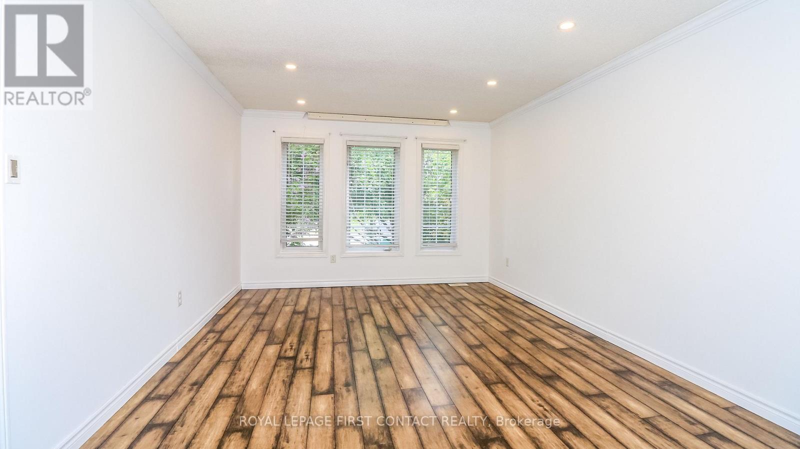 165 SPROULE DRIVE - 8