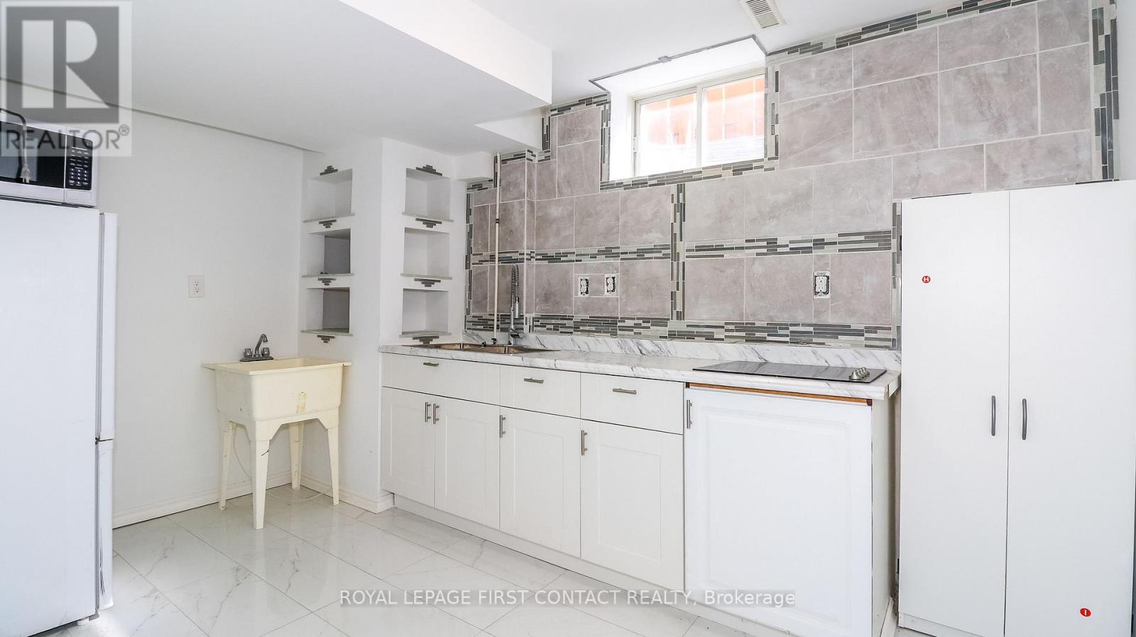 165 SPROULE DRIVE - 41