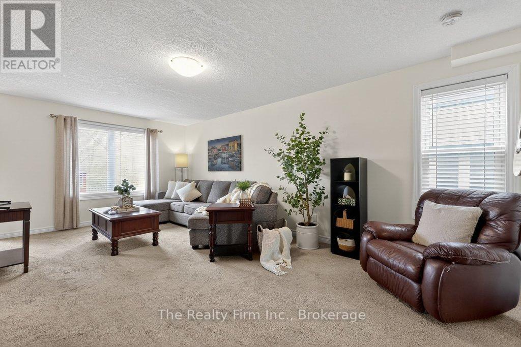 27 CATHERINE STREET - 12