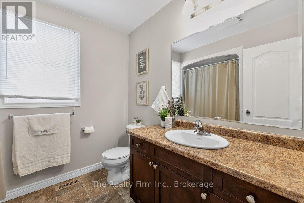 27 CATHERINE STREET - 22