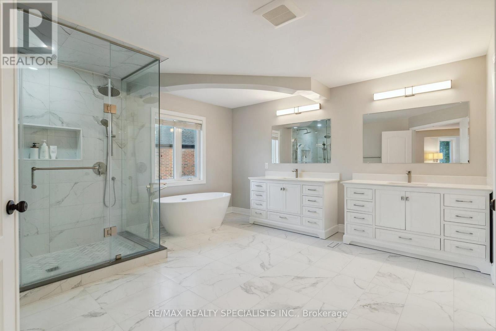 5397 ROANOKE COURT - Image 25