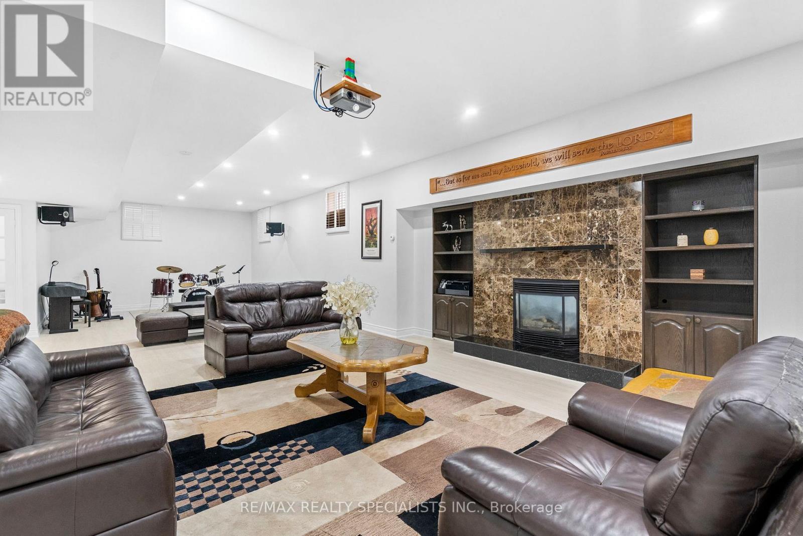 5397 ROANOKE COURT - Image 35