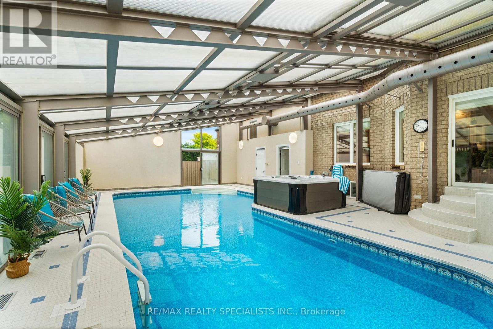 5397 ROANOKE COURT - Image 37