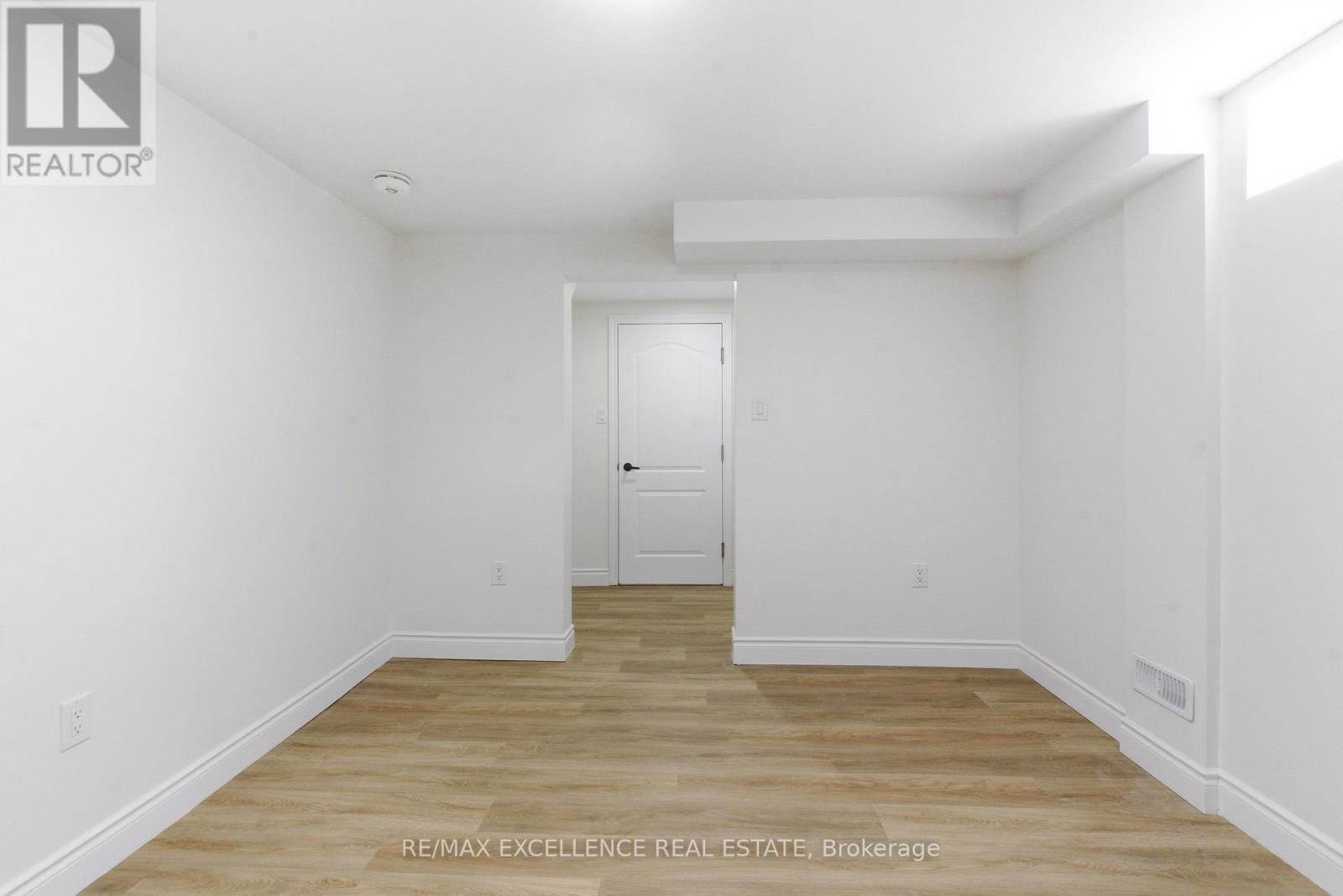 1814 WHITEHALL DRIVE - 42