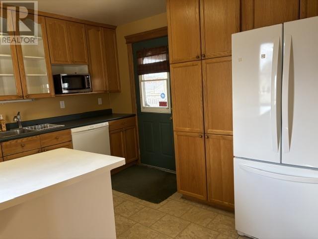 229 Gloucester ST - 8