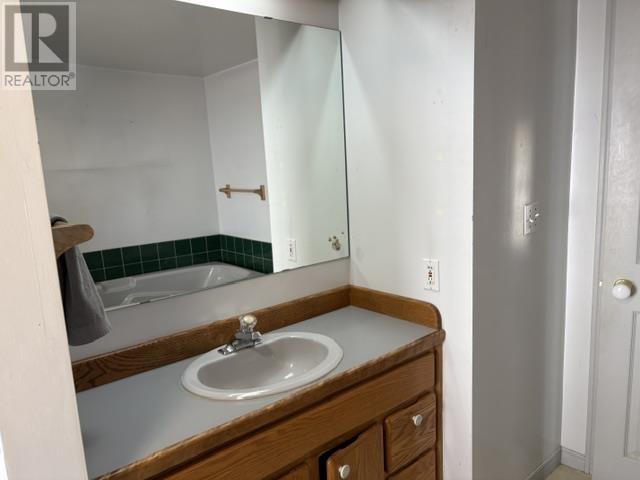 229 Gloucester ST - 16