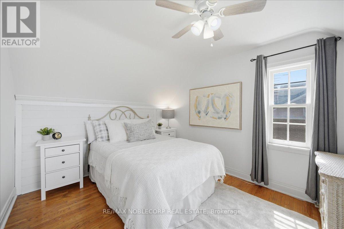 1790 KING STREET E - 20