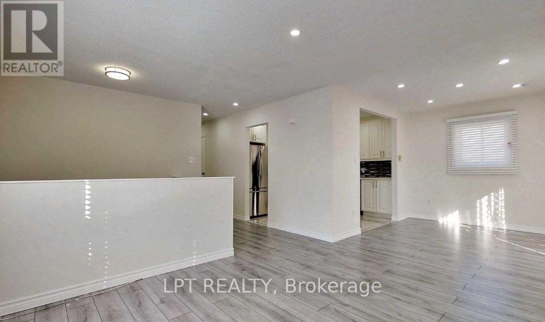 7 CHAMPLAIN BOULEVARD - 3
