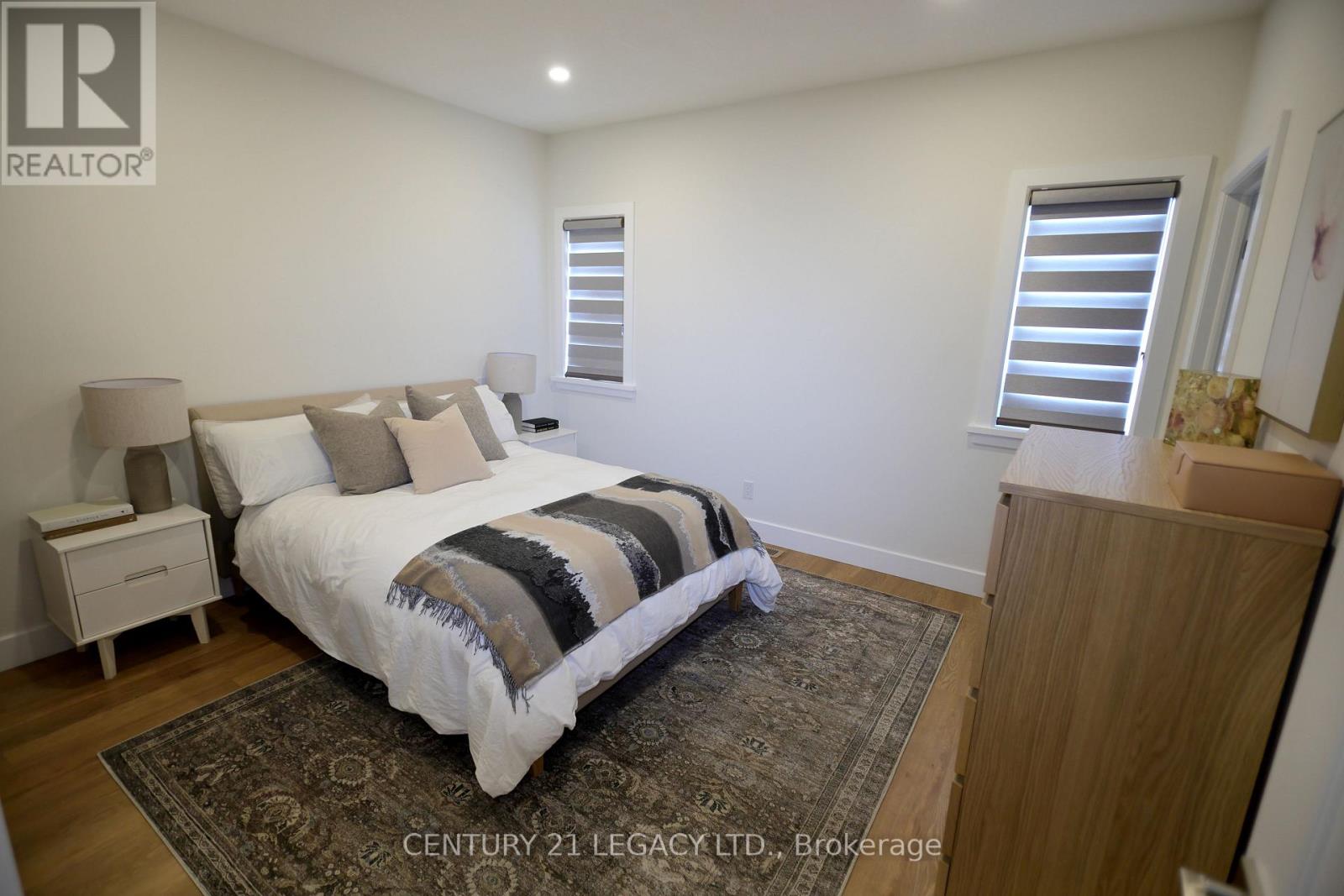 675 WINCHESTER AVENUE S - 10