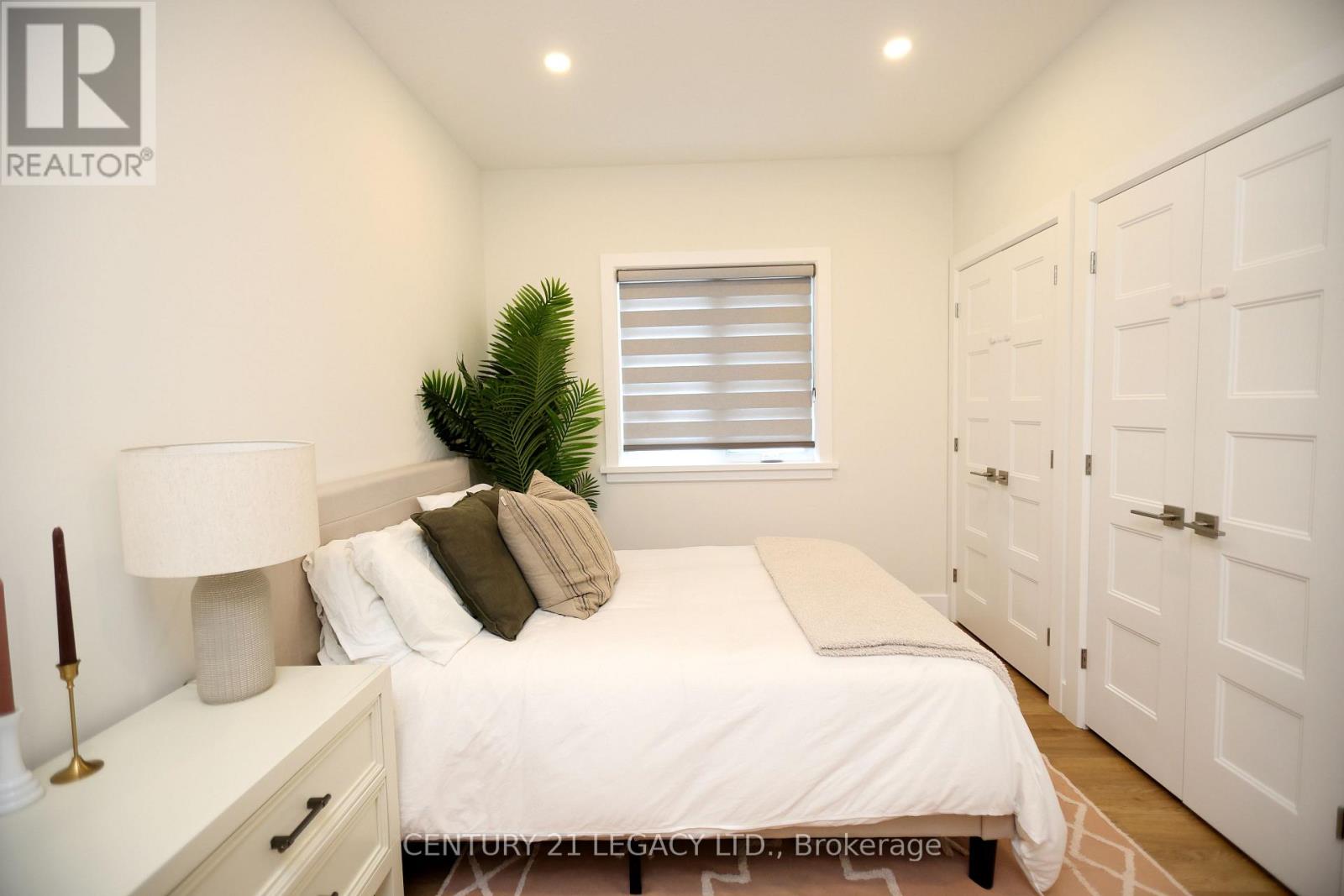 675 WINCHESTER AVENUE S - 17