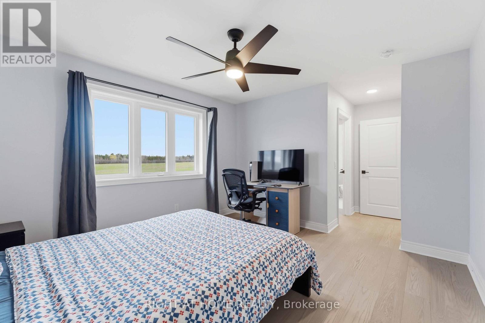 901 GORHAM ROAD - 16