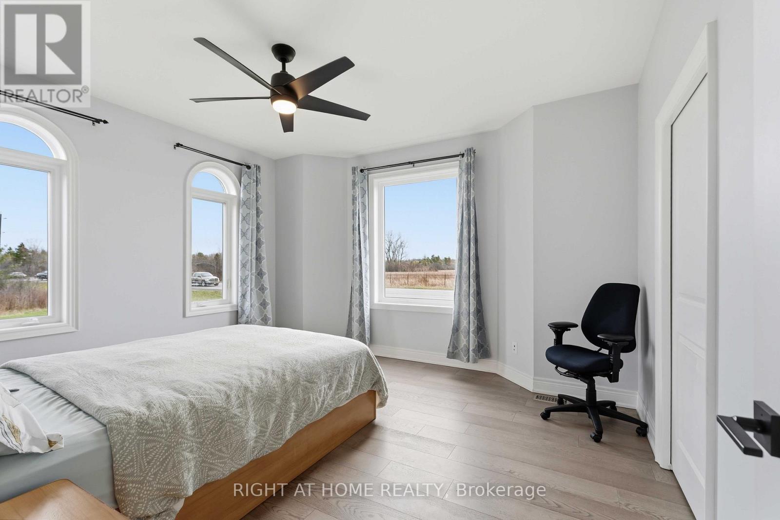 901 GORHAM ROAD - 28