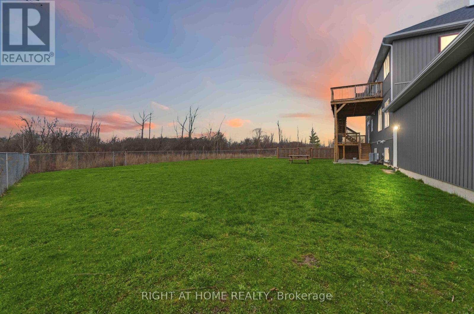 901 GORHAM ROAD - 32