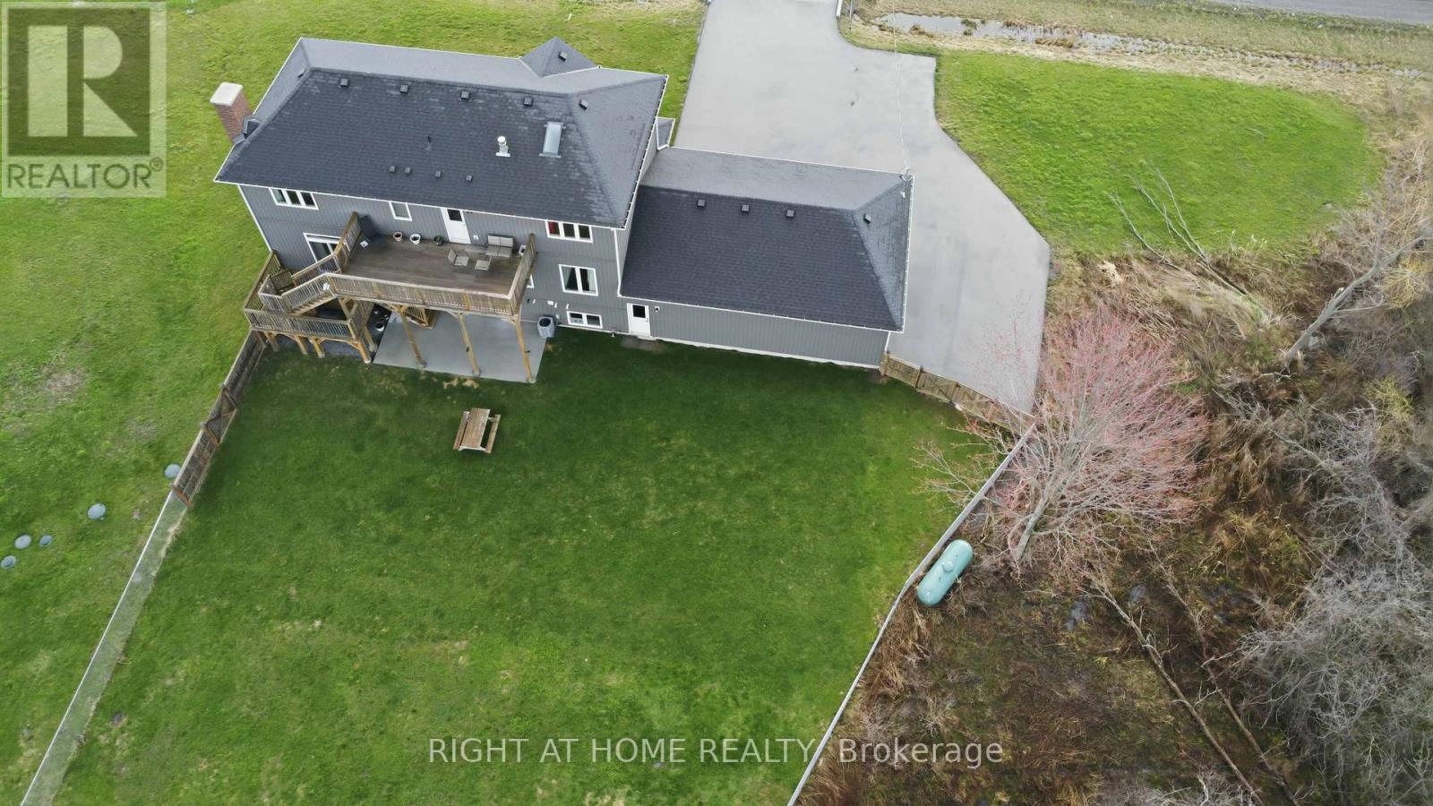 901 GORHAM ROAD - 43