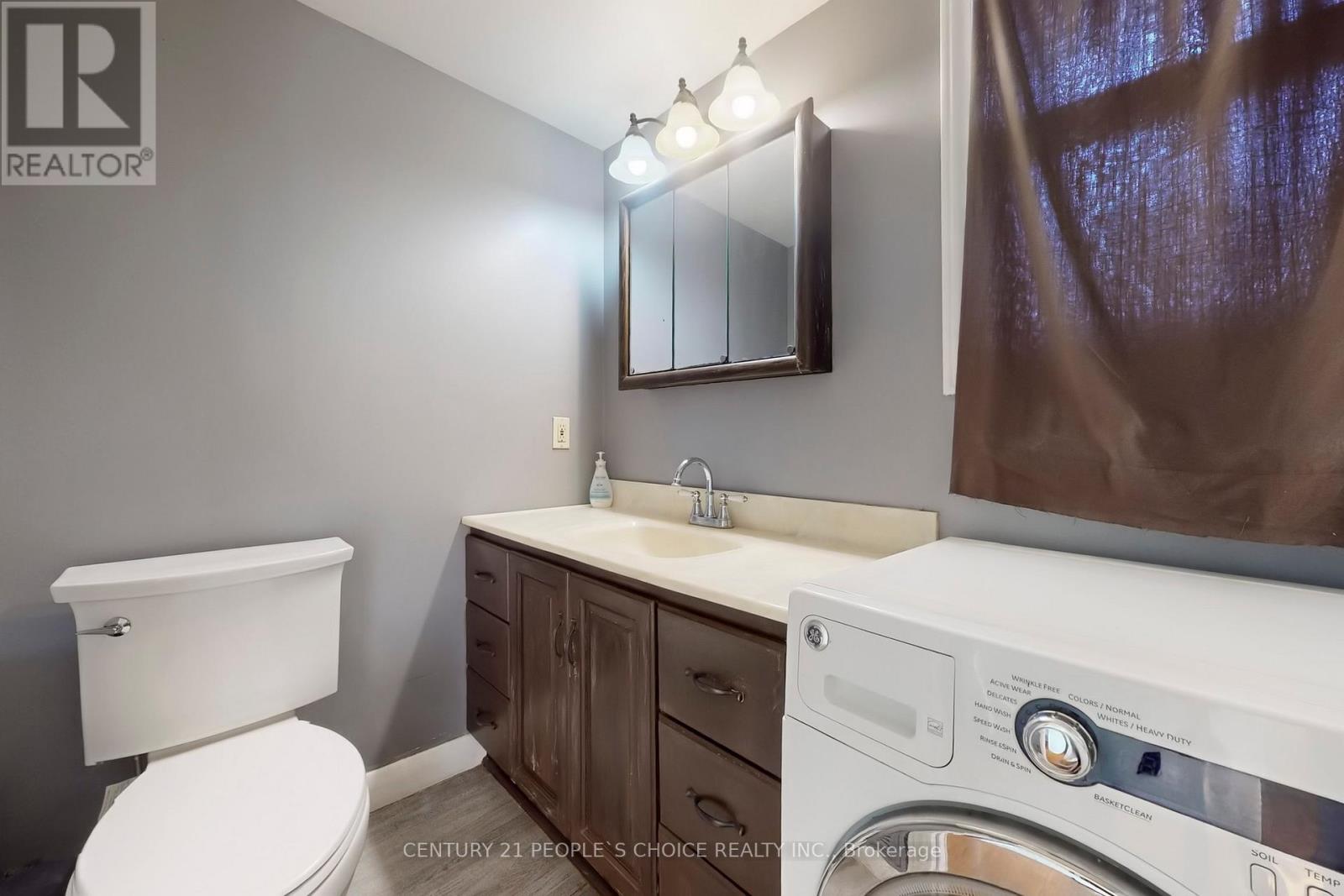 35 WESTHUMBER BOULEVARD - 24