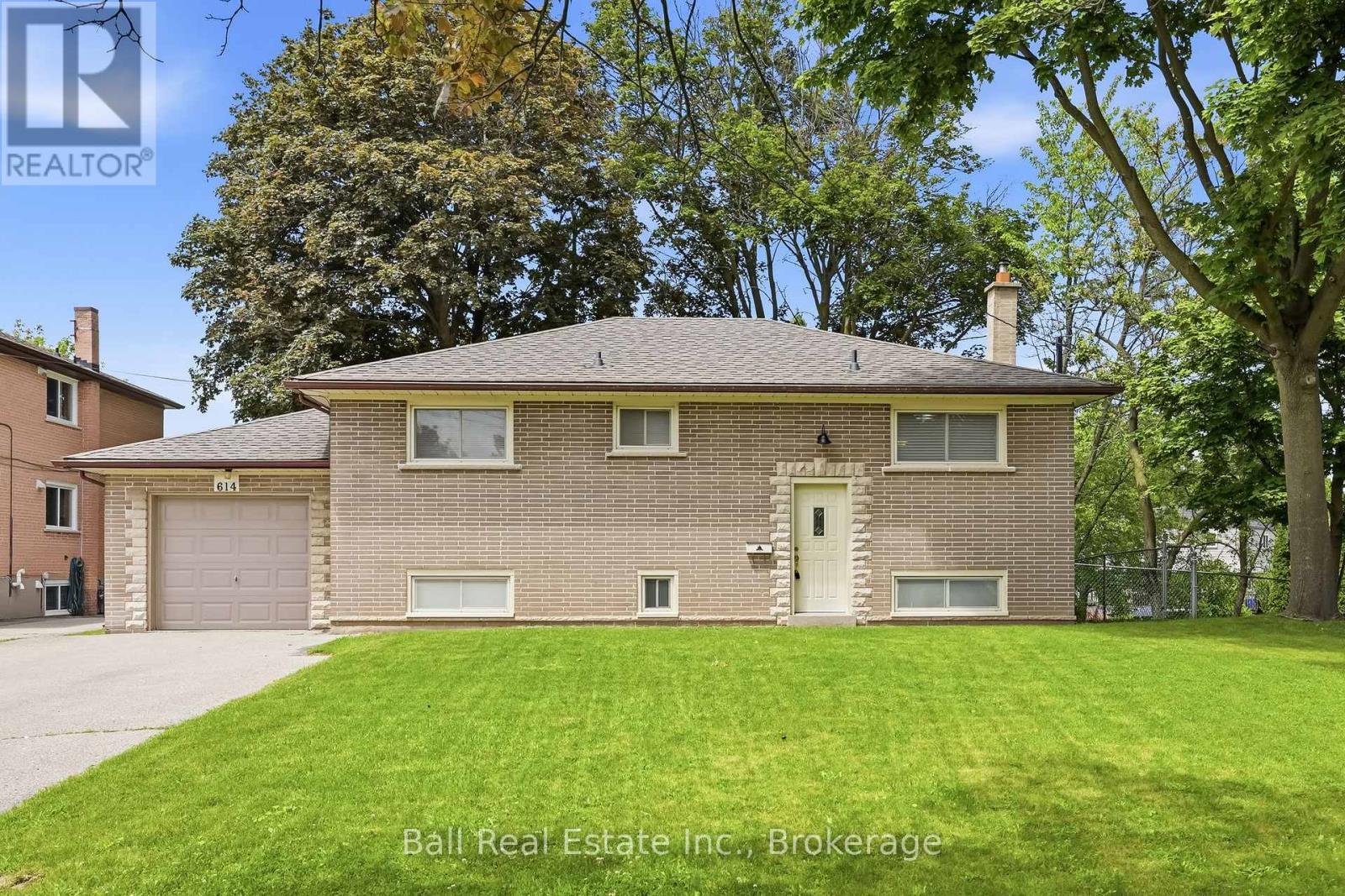 614 LANSDOWNE DRIVE - 1