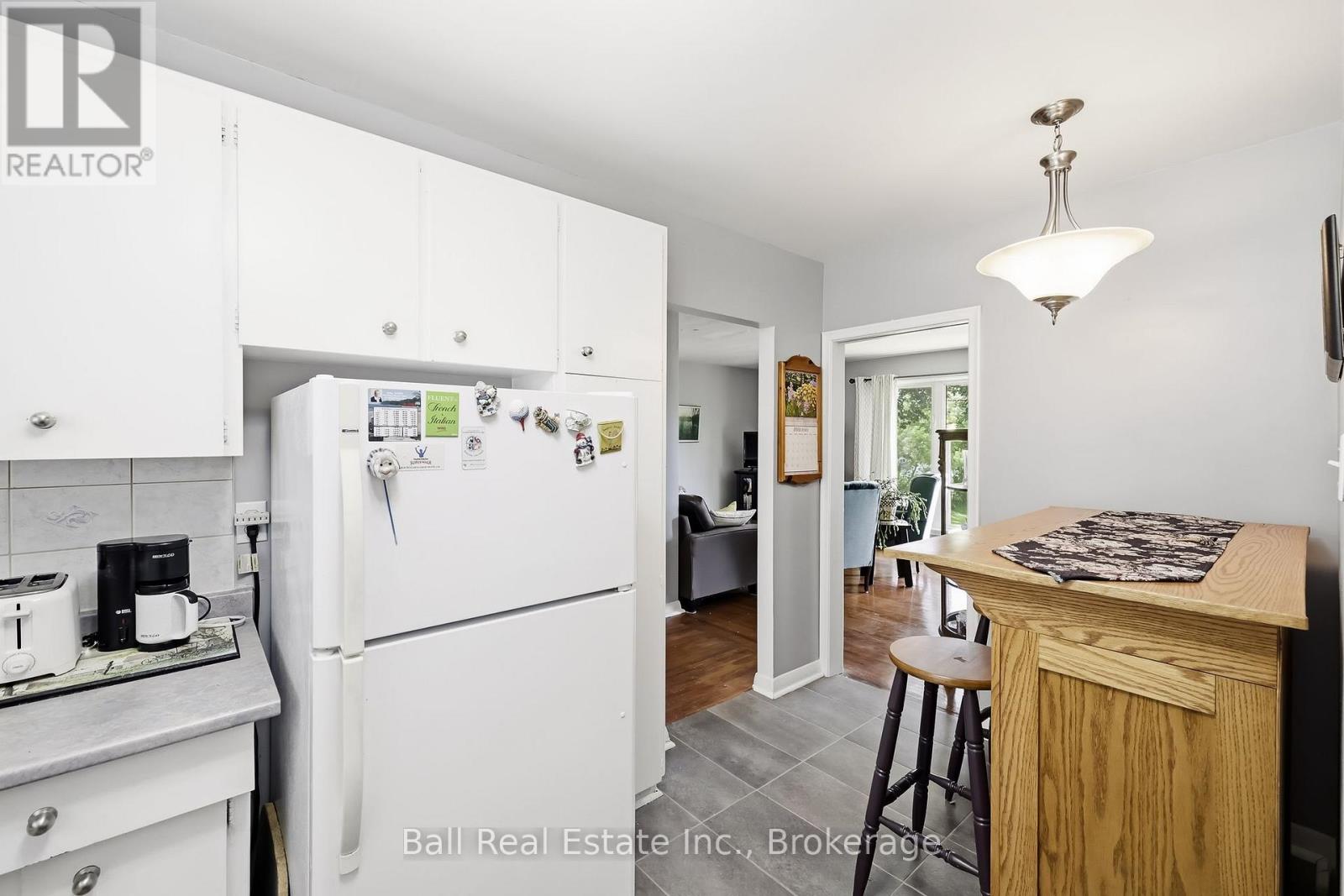 614 LANSDOWNE DRIVE - 19