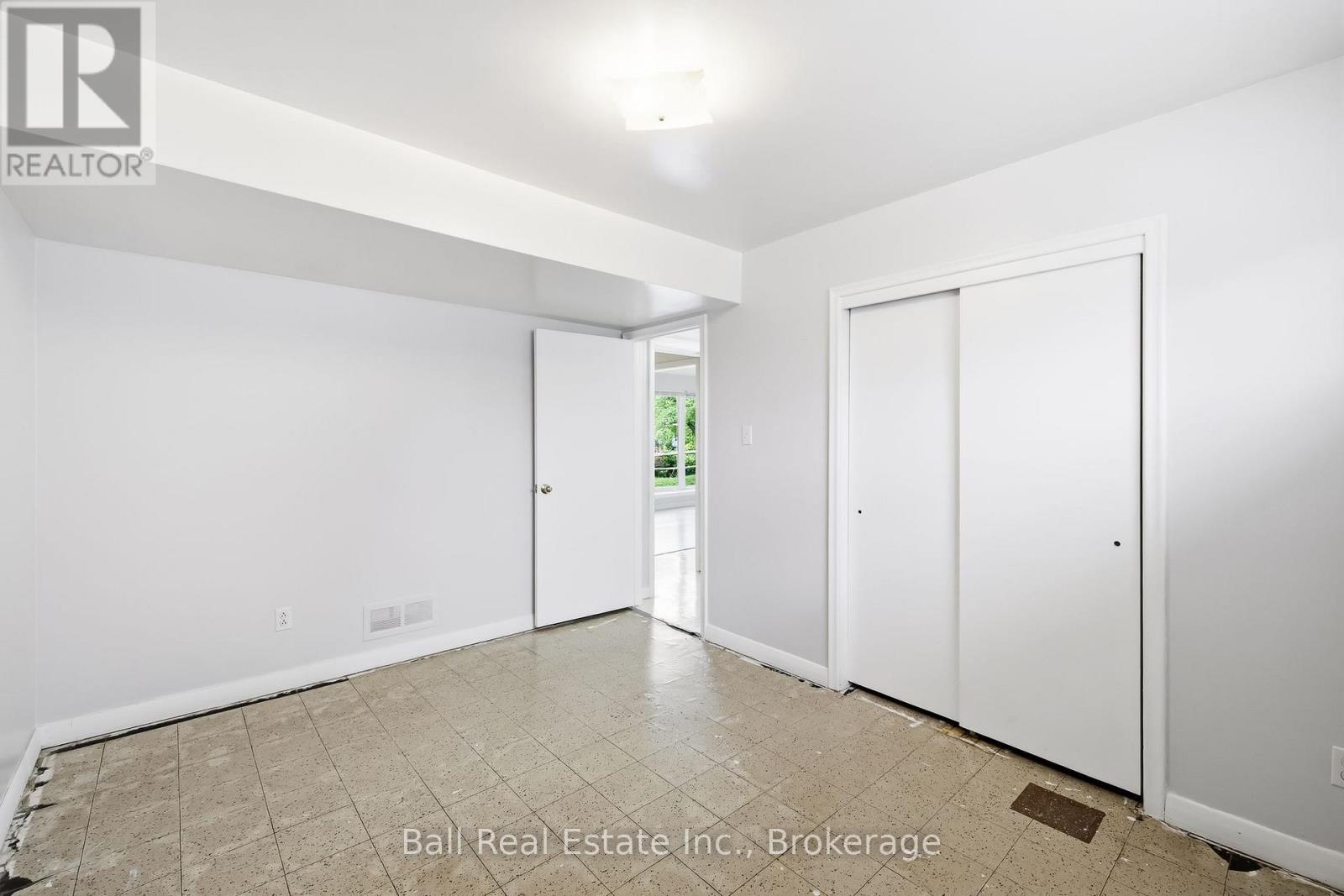 614 LANSDOWNE DRIVE - 37