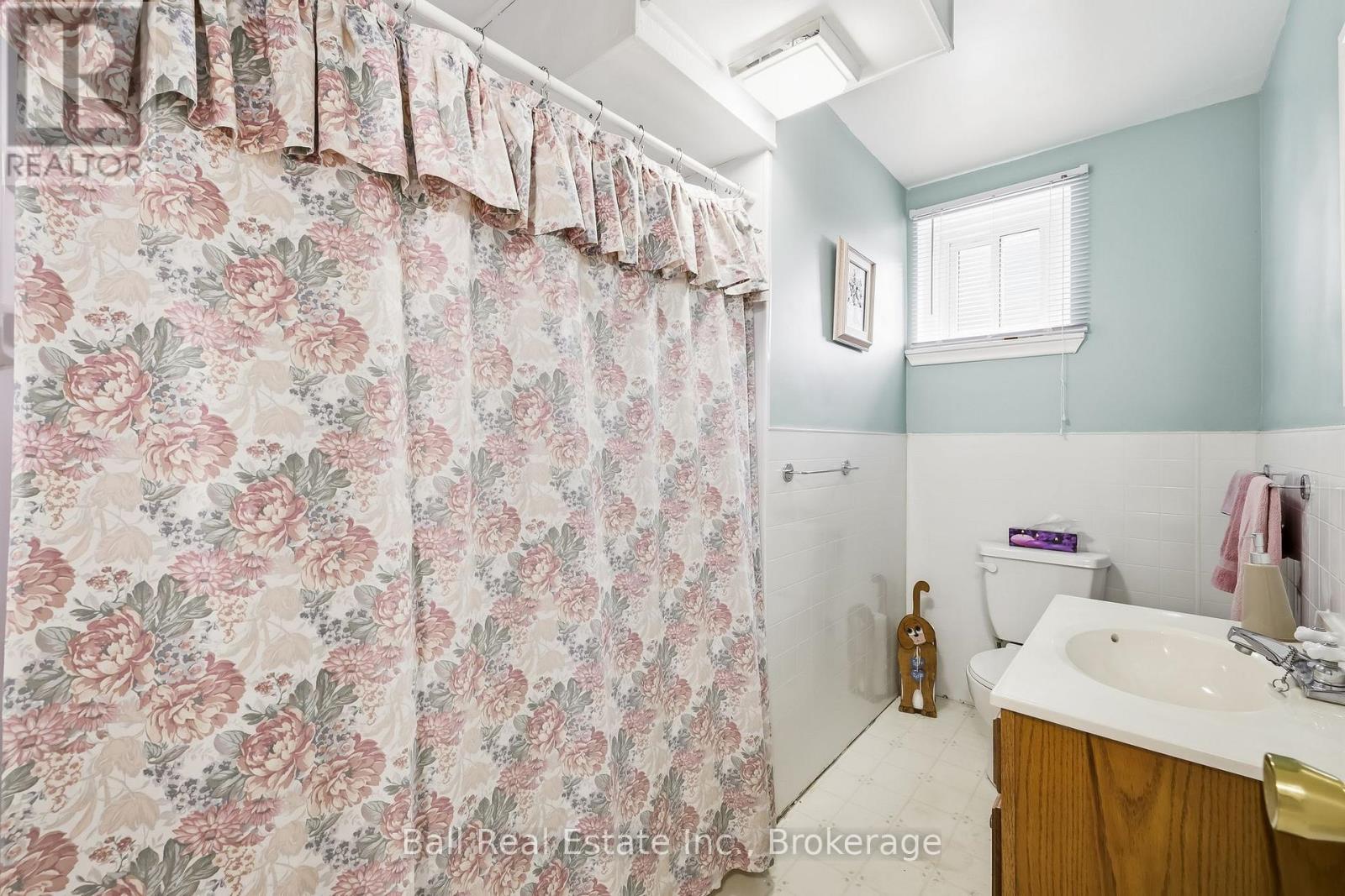 614 LANSDOWNE DRIVE - 38
