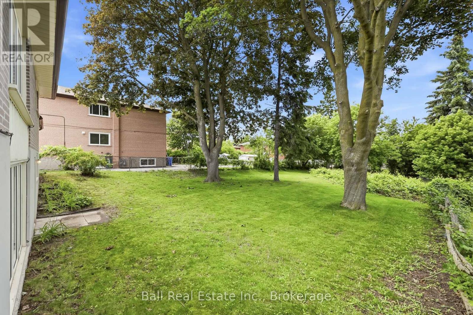 614 LANSDOWNE DRIVE - 40