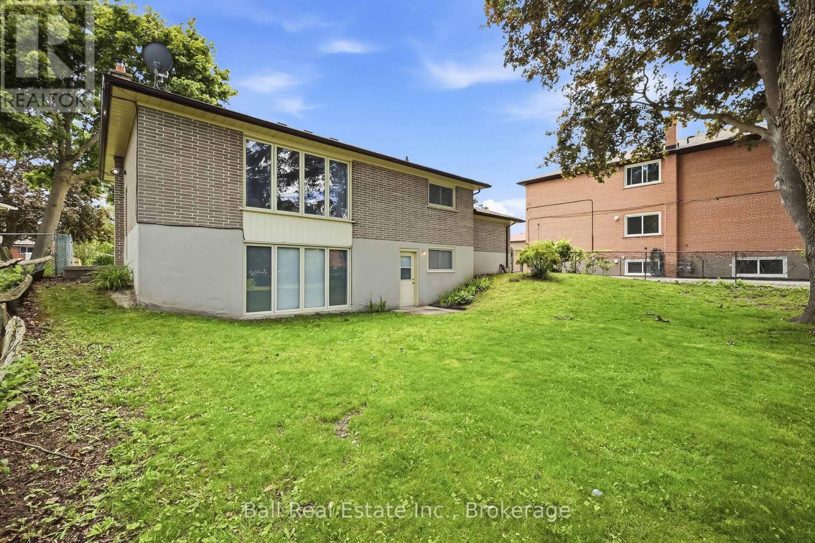 614 LANSDOWNE DRIVE - 41