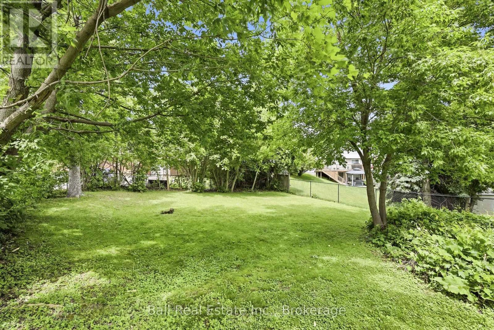 614 LANSDOWNE DRIVE - 44