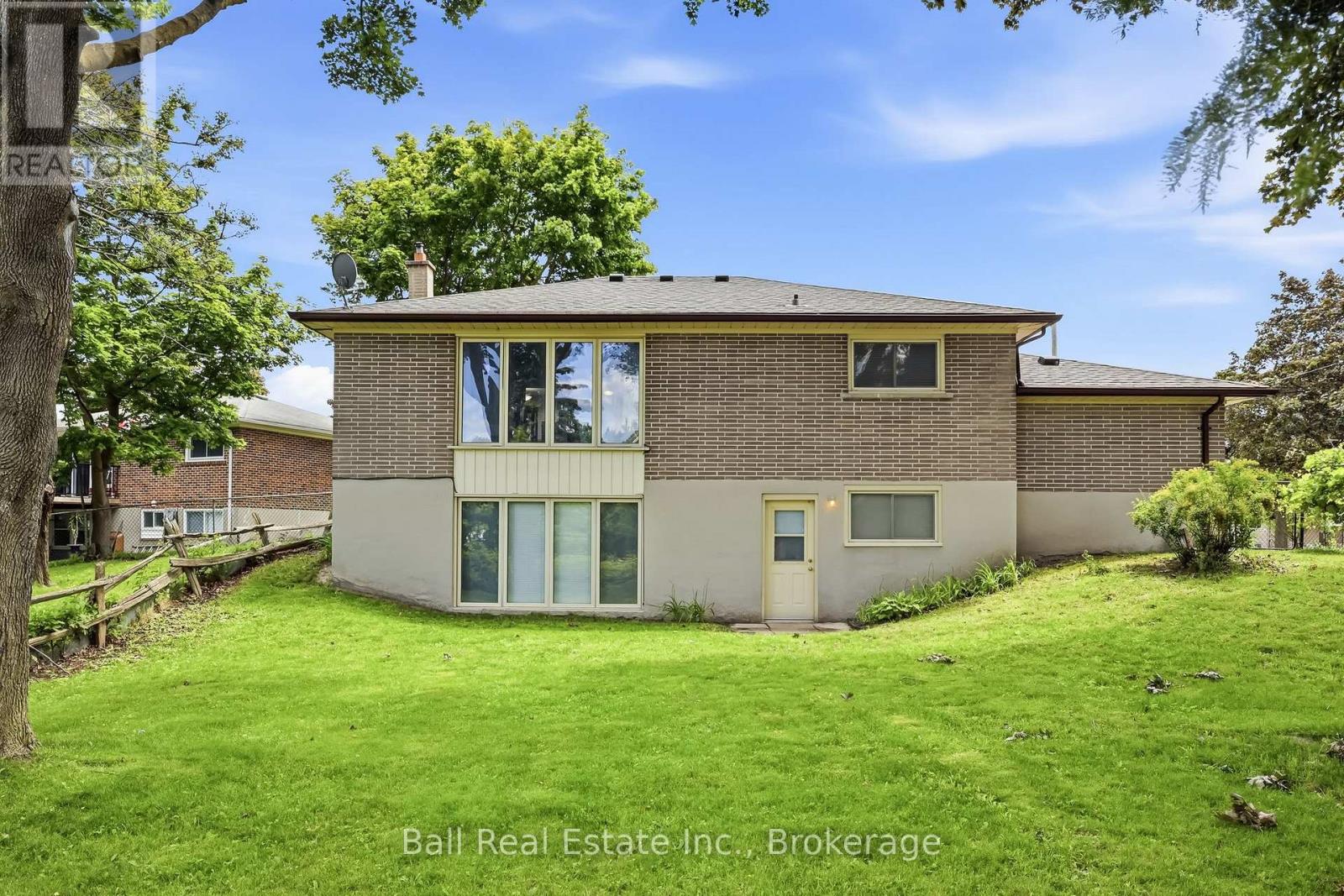 614 LANSDOWNE DRIVE - 42