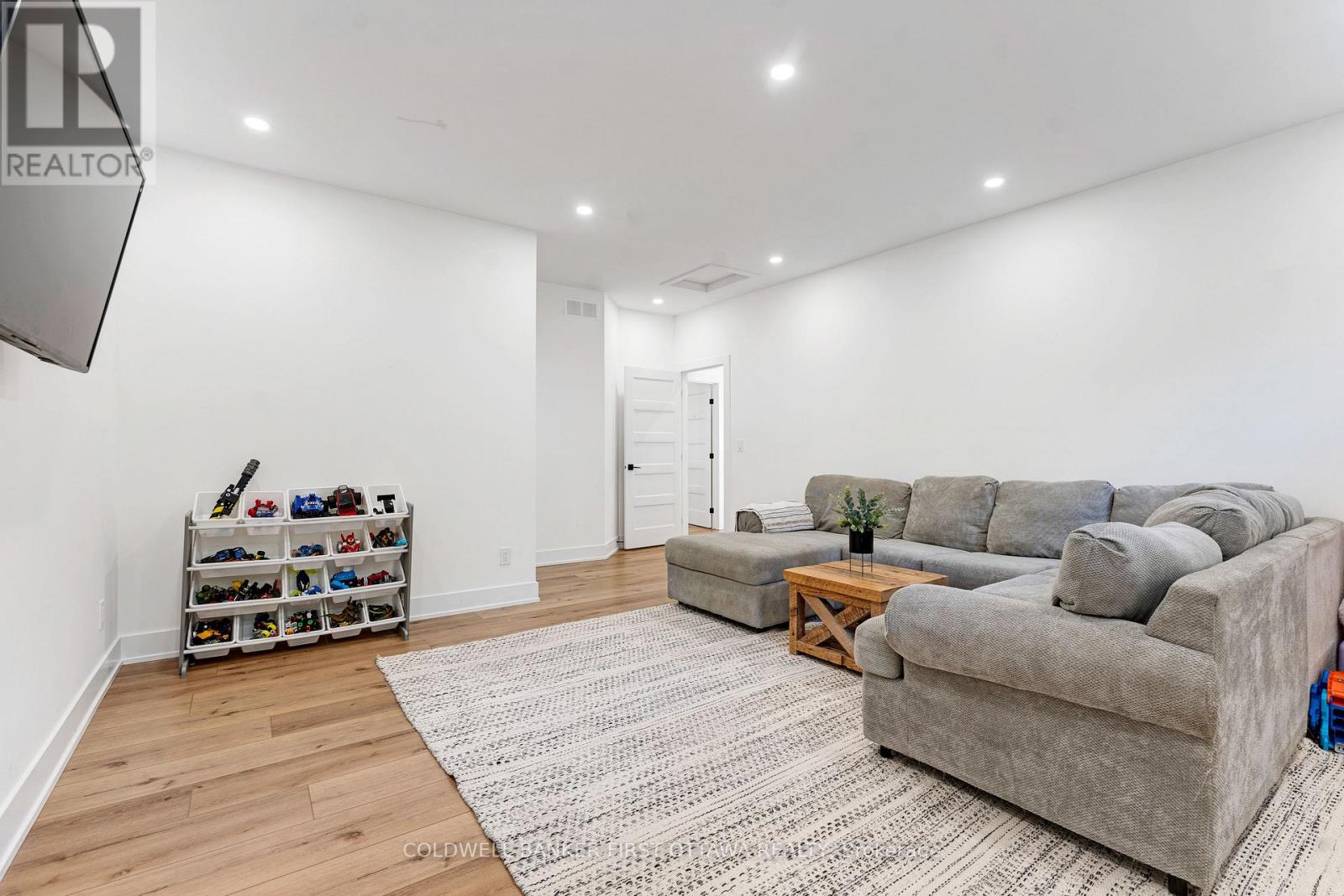 793 POWERS ROAD - 30