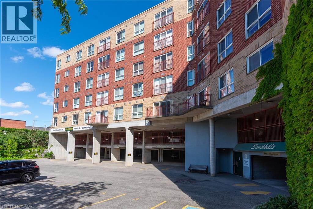 #508 20 ST GEORGE Street - 40