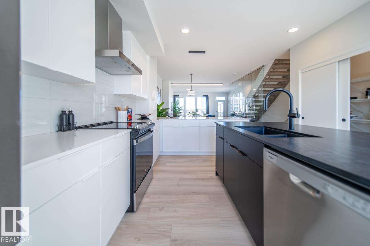 88 Devonshire DR - 10