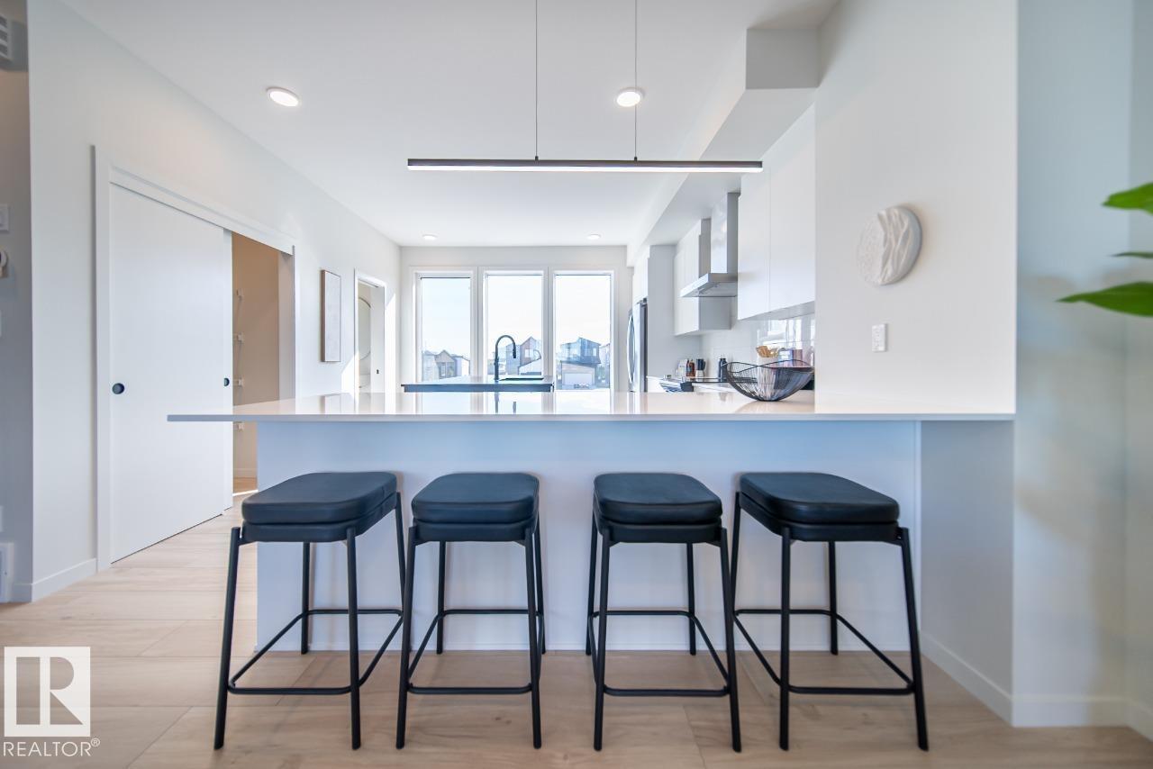 88 Devonshire DR - 11
