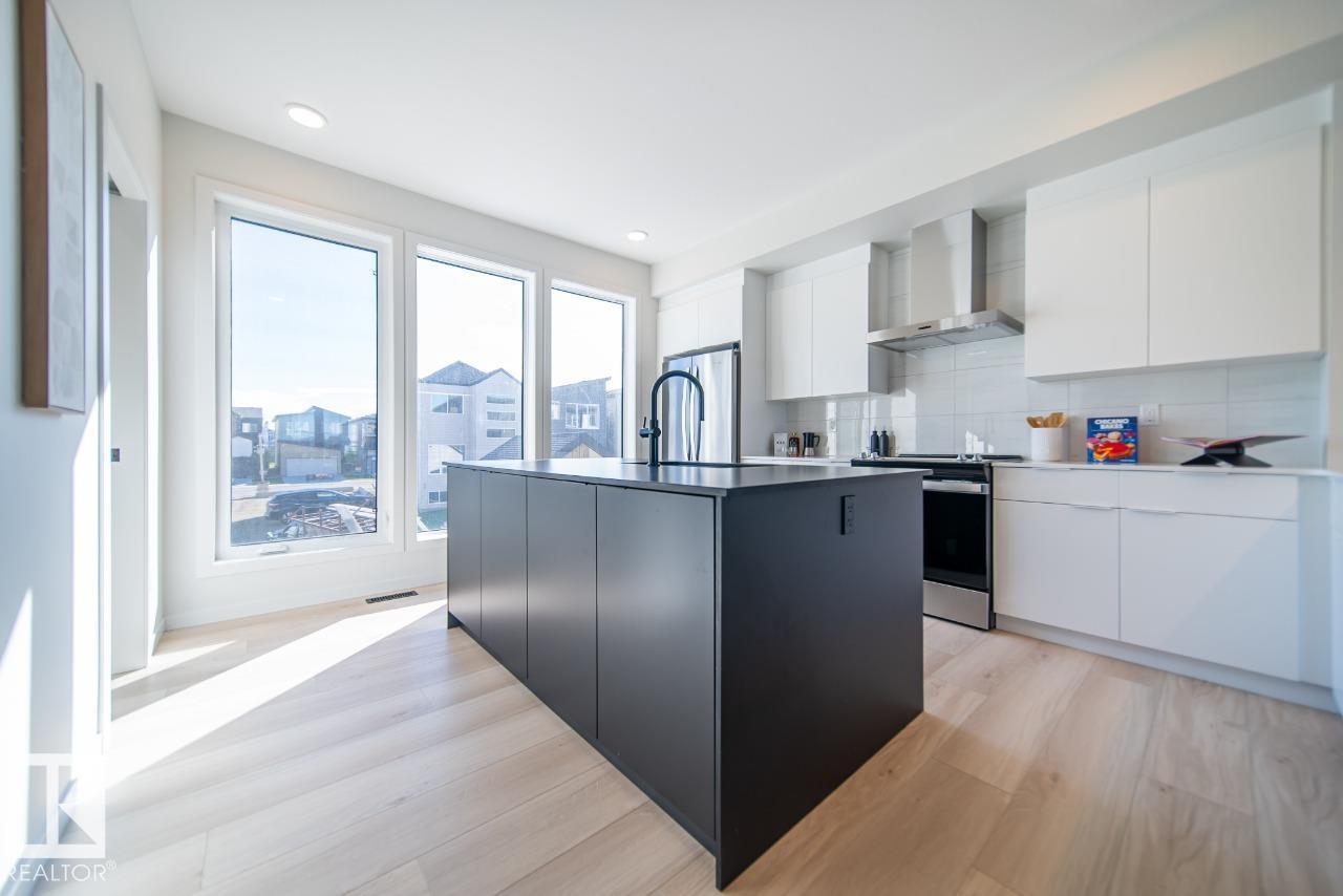 88 Devonshire DR - 8
