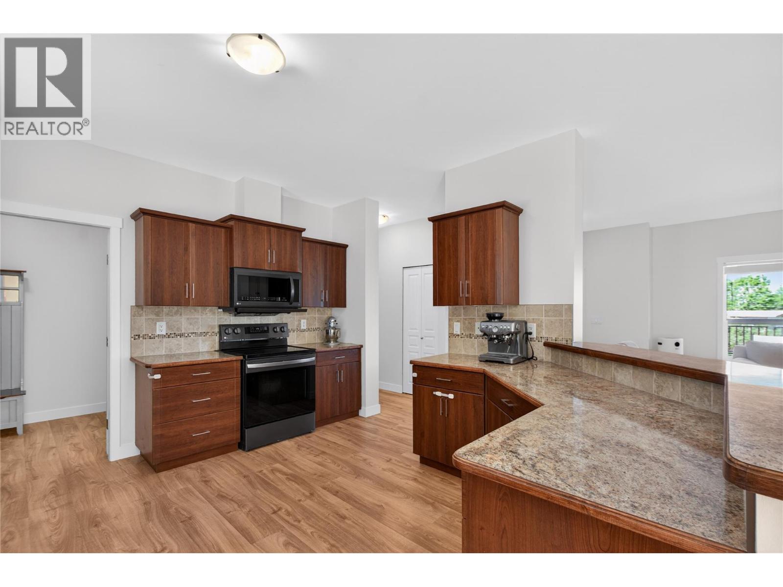 129 Birch Avenue - 5