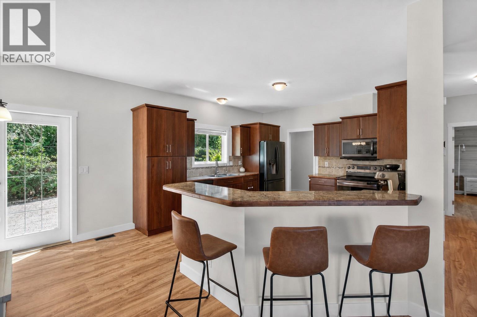 129 Birch Avenue - 4