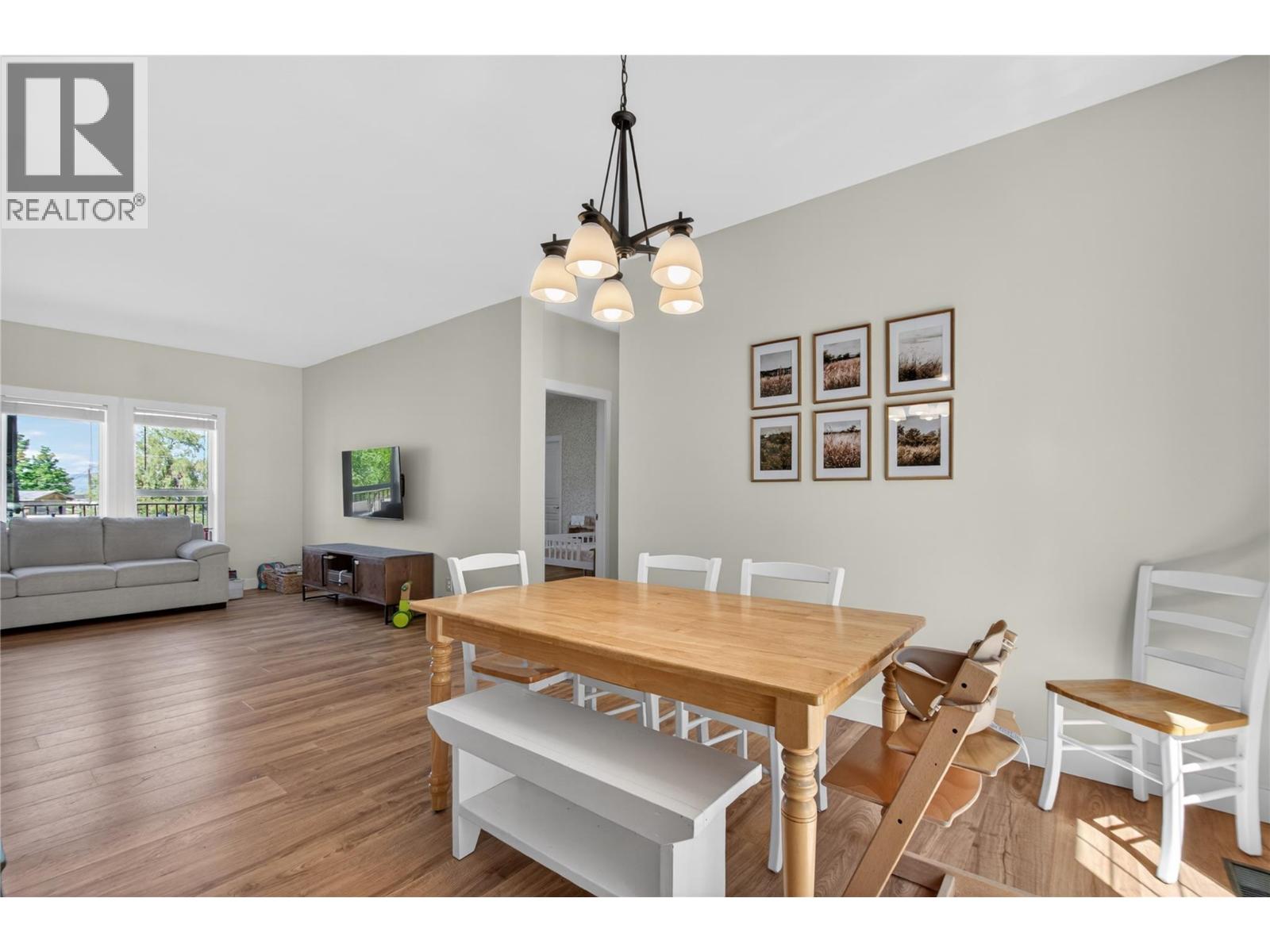 129 Birch Avenue - 8