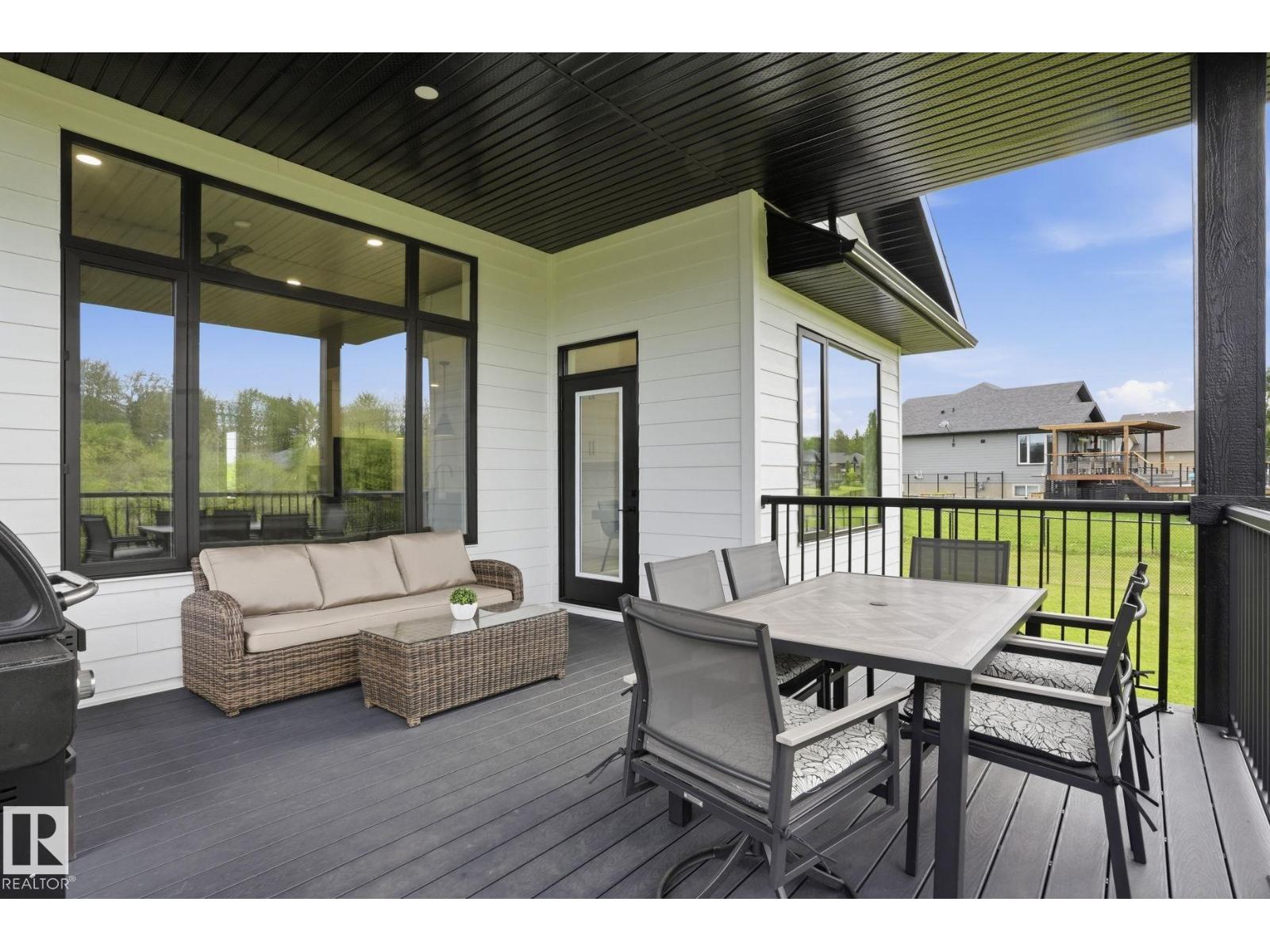 2033 Spring Lake DR — photo 39