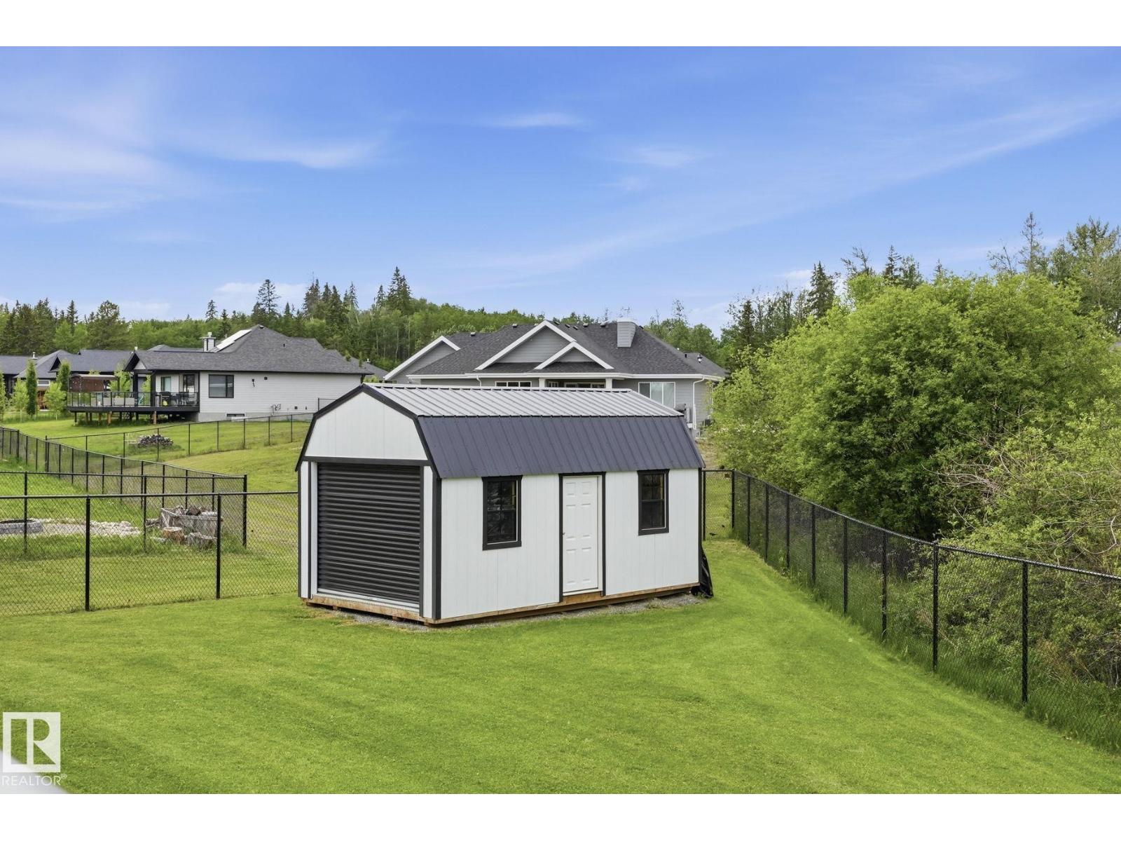 2033 Spring Lake DR — photo 40