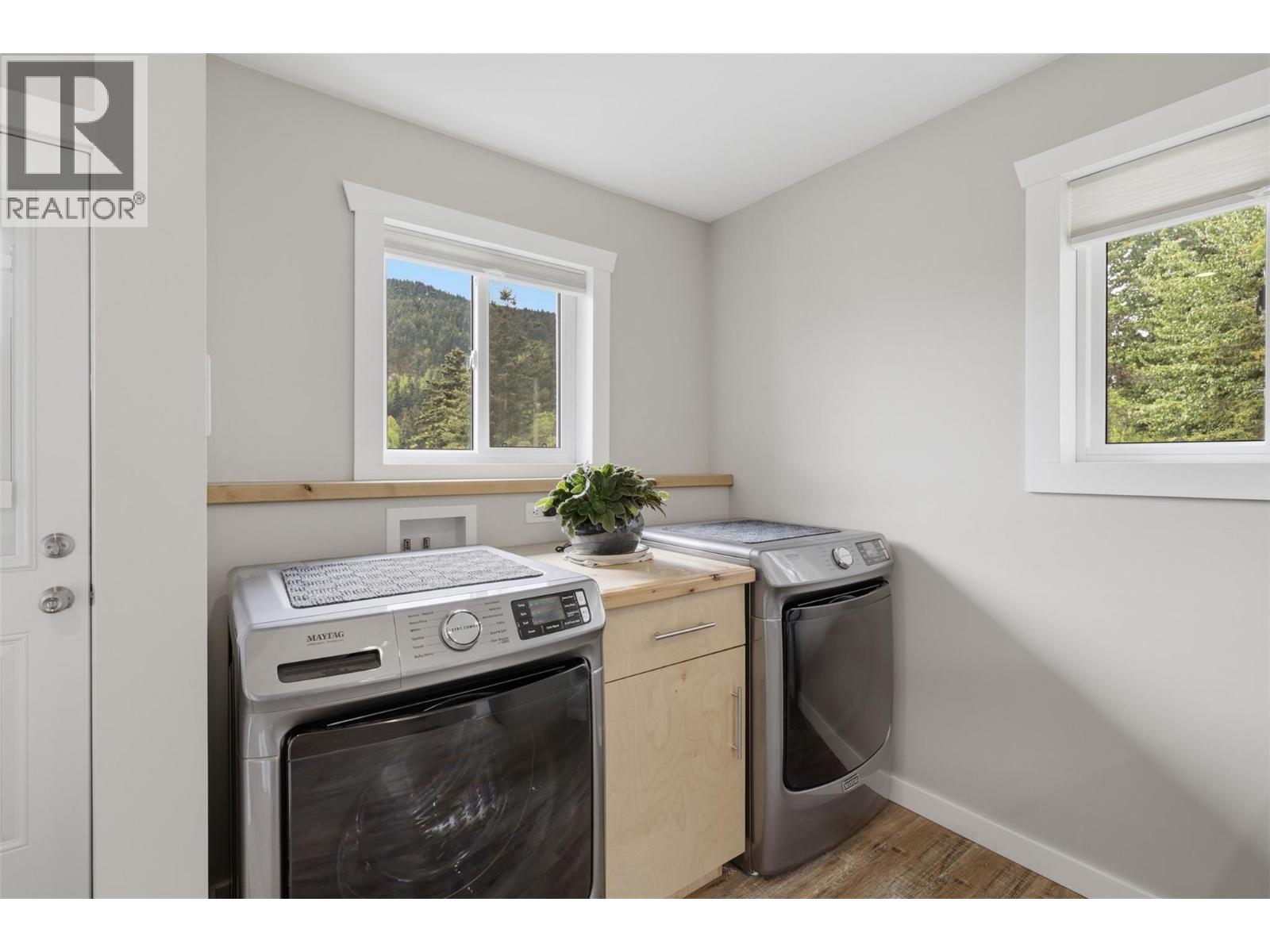 3020 McCreight Road - 10