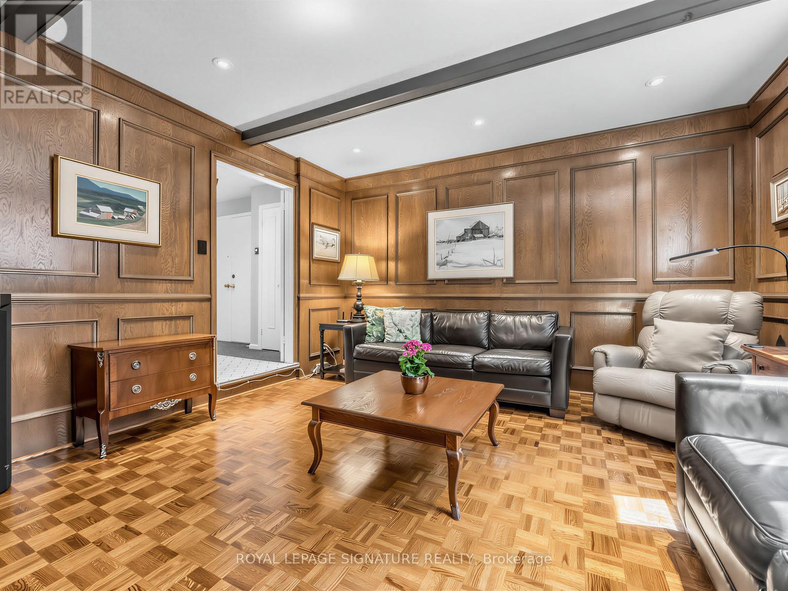 24 ROCKLAND DRIVE - 16