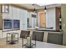 41 Hurlingham Crescent, Toronto, ON M3B2P9 Photo 14