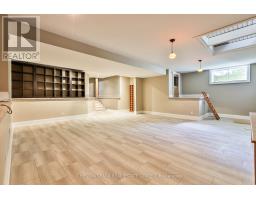 41 Hurlingham Crescent, Toronto, ON M3B2P9 Photo 38