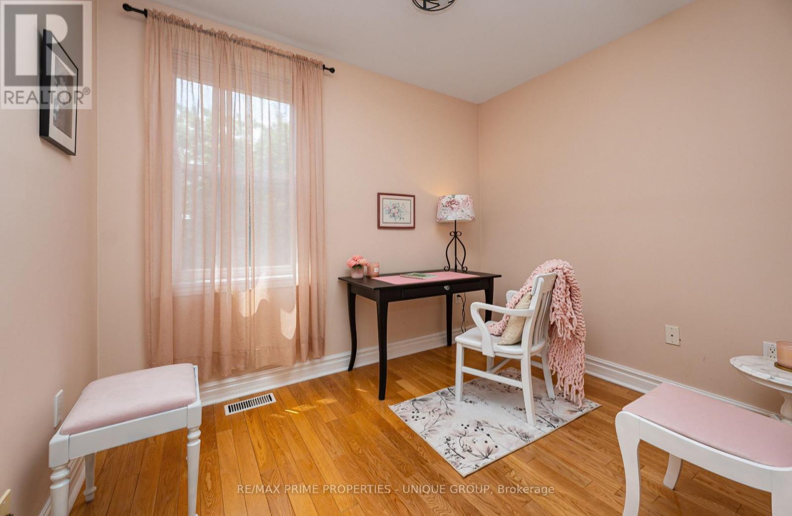 3 SPARKHALL AVENUE - 20