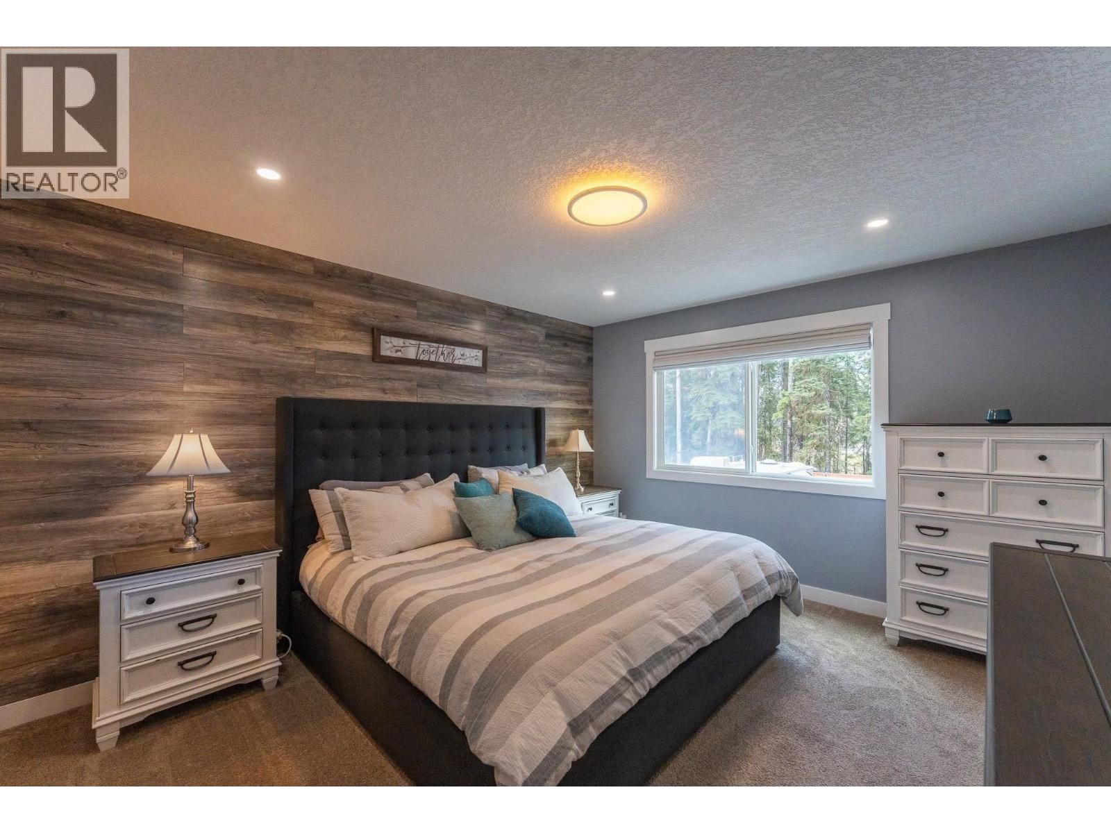 5283 WOODSTOCK COURT, Prince George