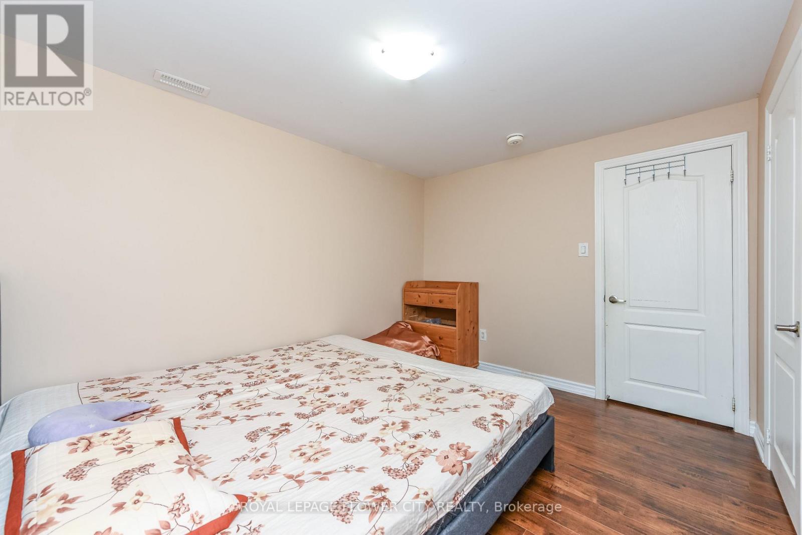 46 PERTOSA DRIVE - 35