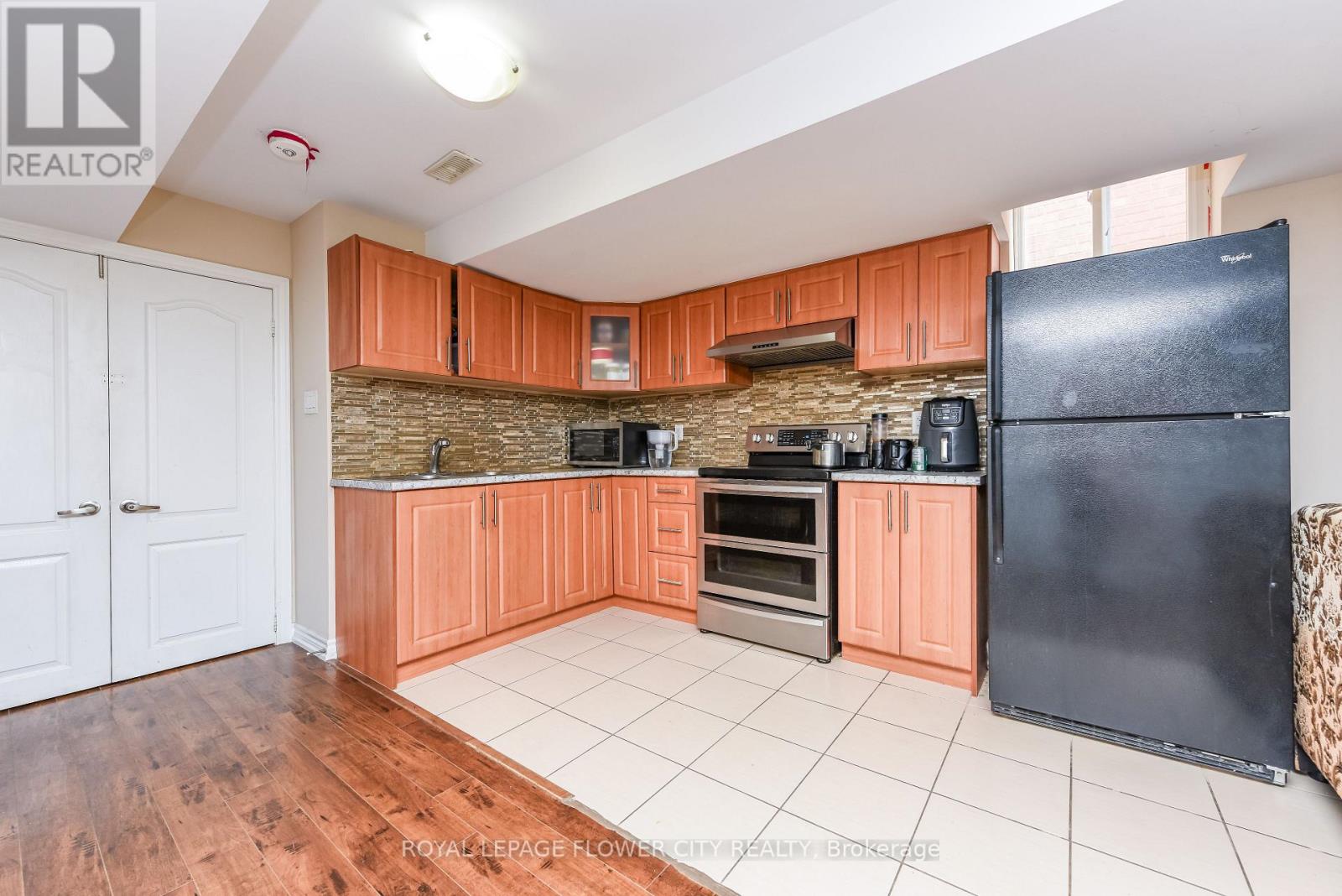 46 PERTOSA DRIVE - 42