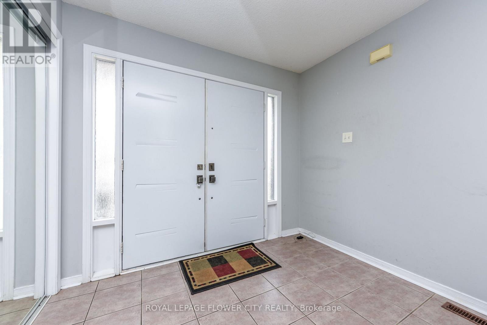 46 PERTOSA DRIVE - 4