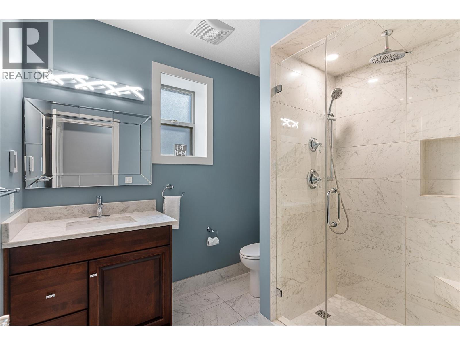  12977 East Ridge Drive, Lake Country