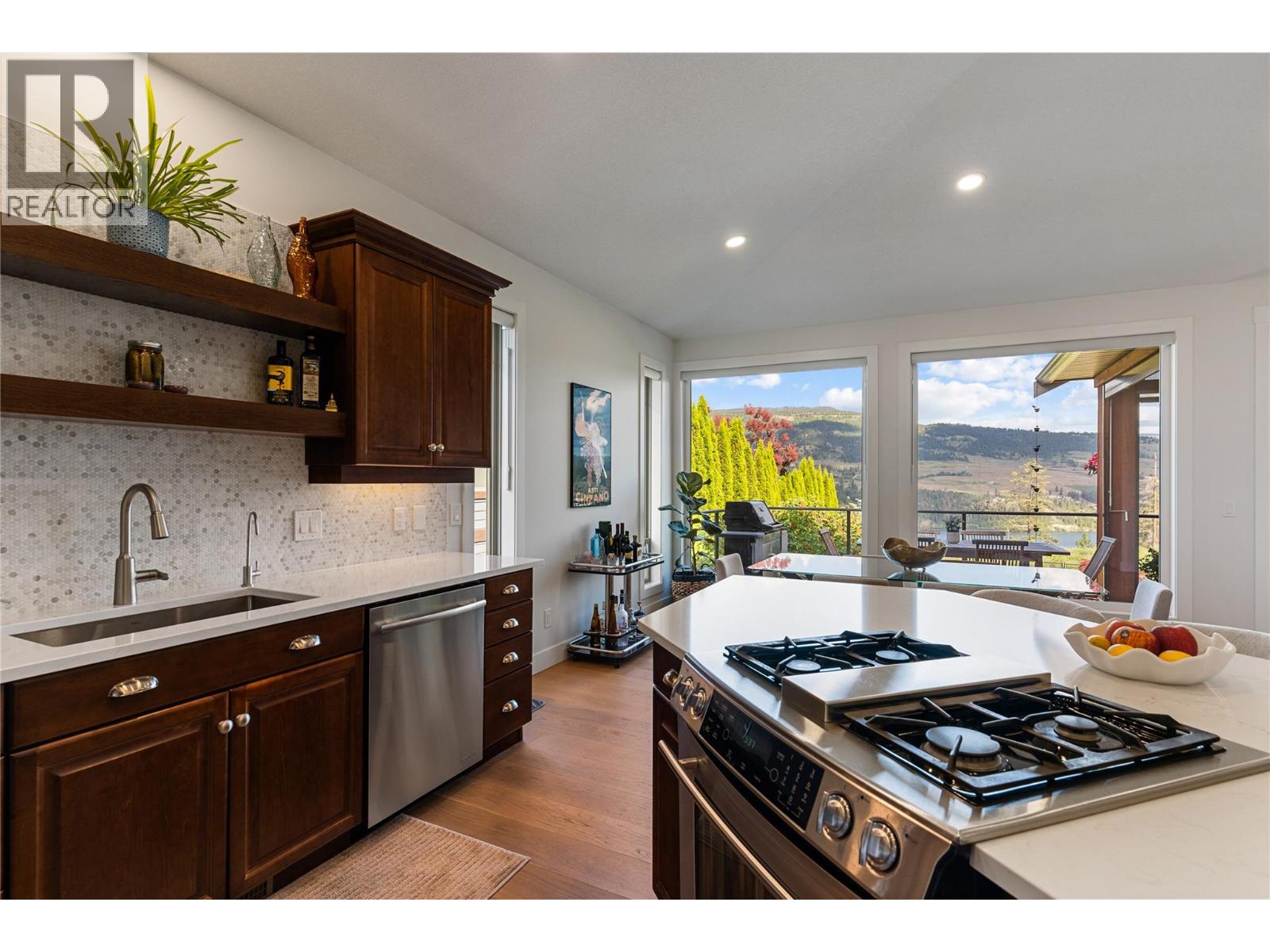  12977 East Ridge Drive, Lake Country